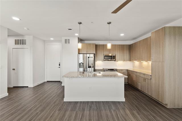 Building Photo - 1500 N Fitzhugh Ave