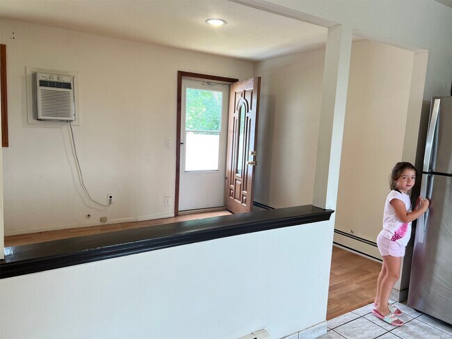 Building Photo - 4 Albergo Ct