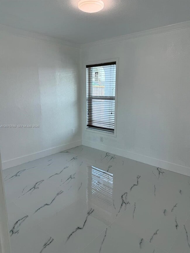 Building Photo - 2775 W 71st Pl