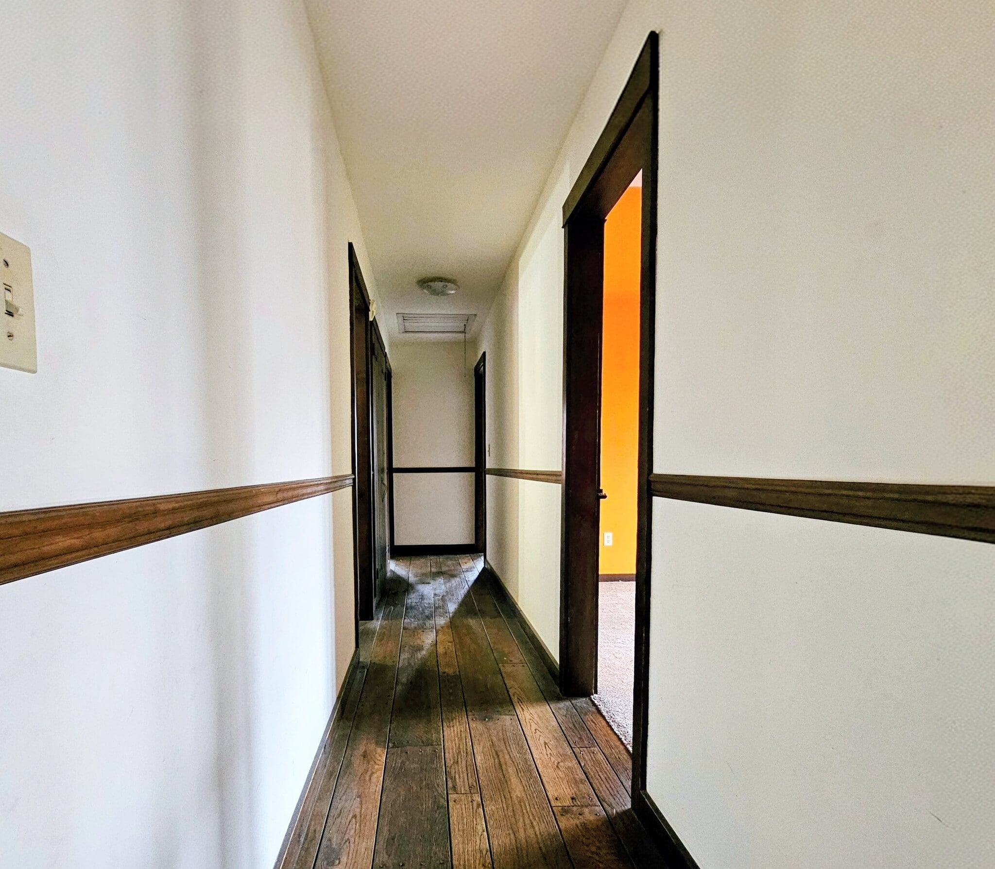 Building Photo - 135 Fraelich Rd