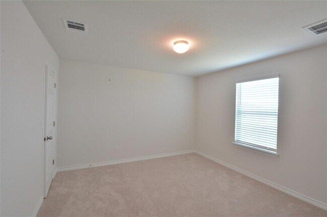 Building Photo - 349 Capstone Rd