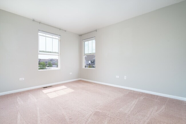 Building Photo - 16164 W Coneflower Dr