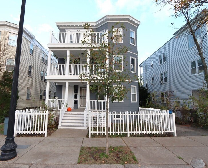 Building Photo - 344-346 Hyde Park Ave