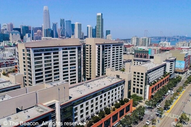 Building Photo - Stylish 1BR Condo in Prime Mission Bay Loc...