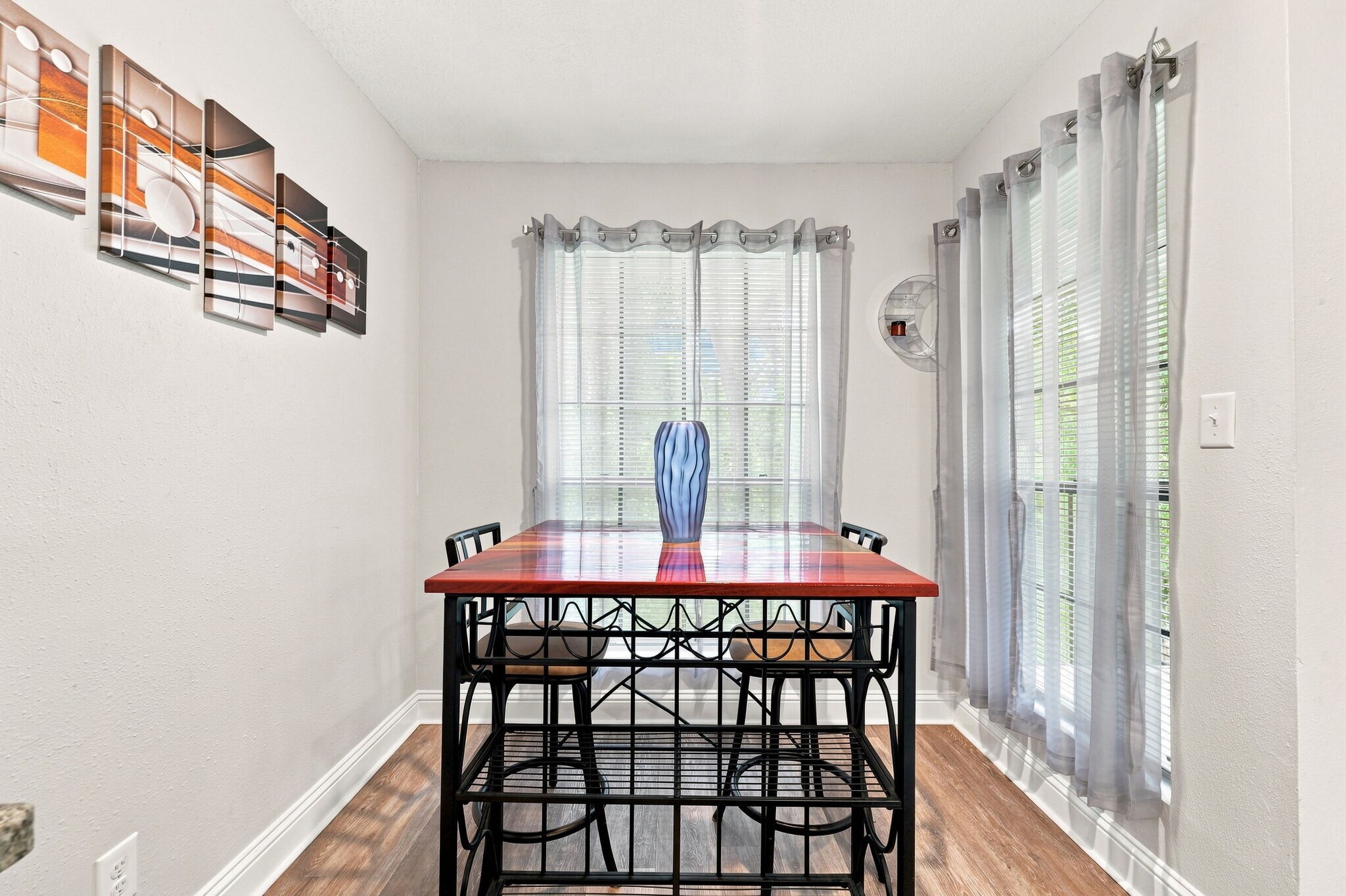Building Photo - 8630 Mallard Reserve Dr
