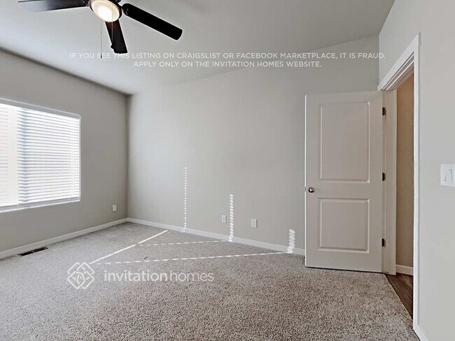 Building Photo - 10423 Kalama Dr