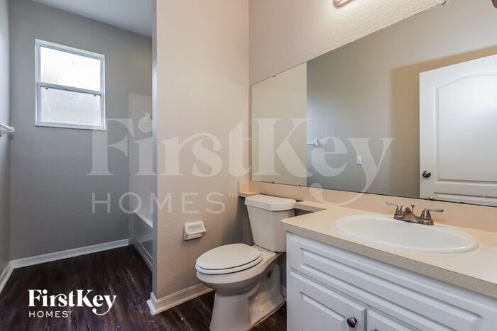 Building Photo - 2751 Berkford Cir