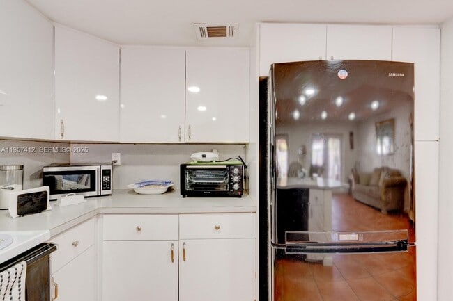 Building Photo - 13795 SW 160th St