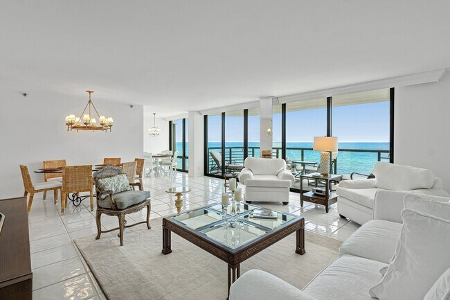 Building Photo - 250 S Ocean Blvd
