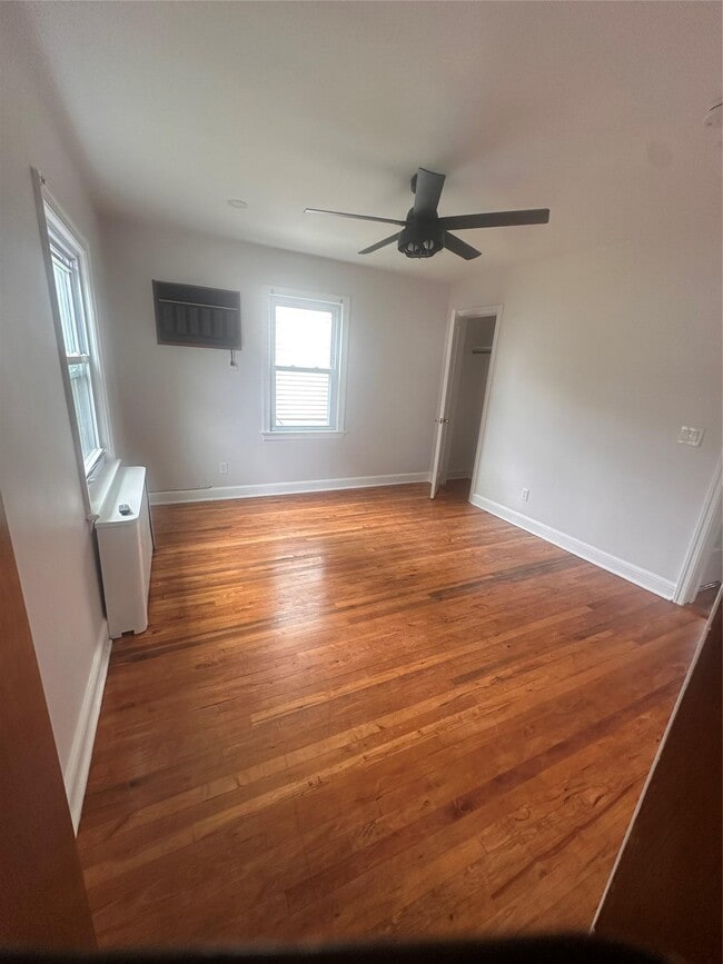Building Photo - 57 Netherwood Dr