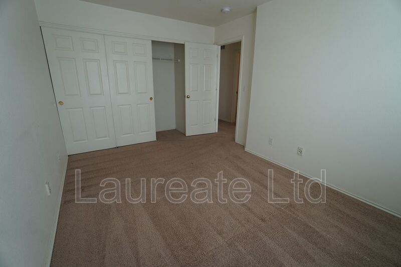 Building Photo - 8582 Sweet Clover Way