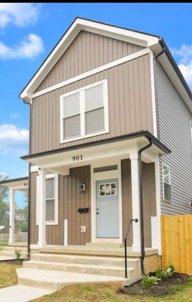 Building Photo - 901 Miller Ave
