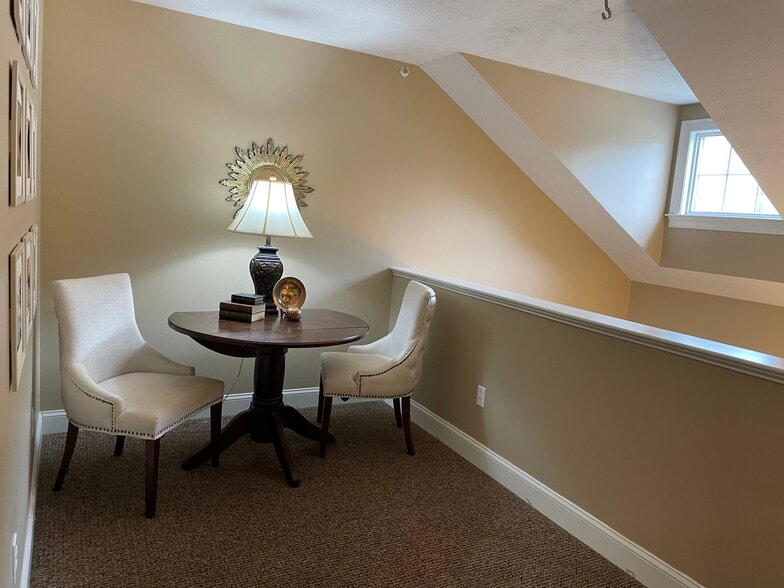 16 Loft - 59 Providence Rd