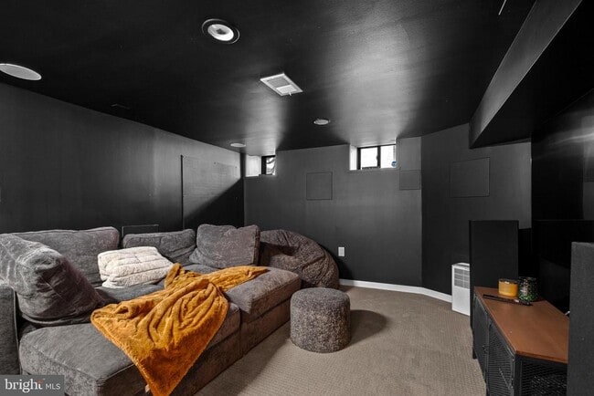 Building Photo - 1226 Gerritt St