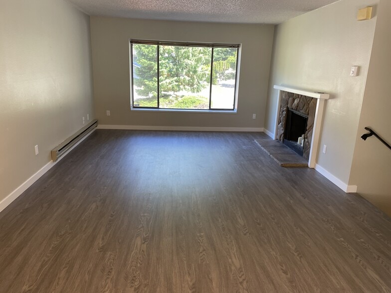 Living Room with Large window - 23624 99th Pl W