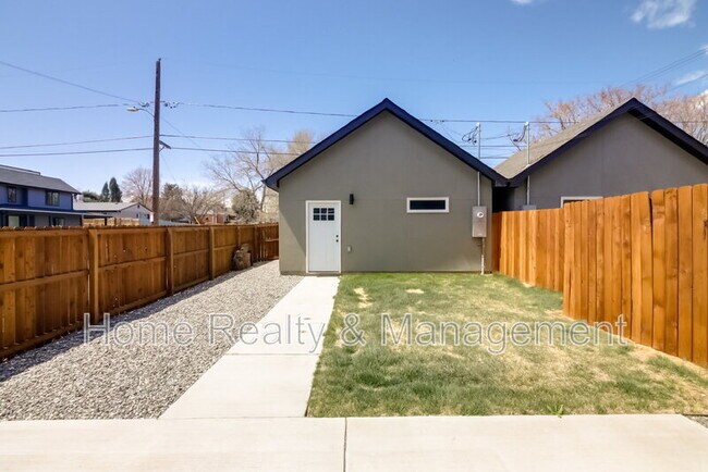 Building Photo - 4303 Navajo St