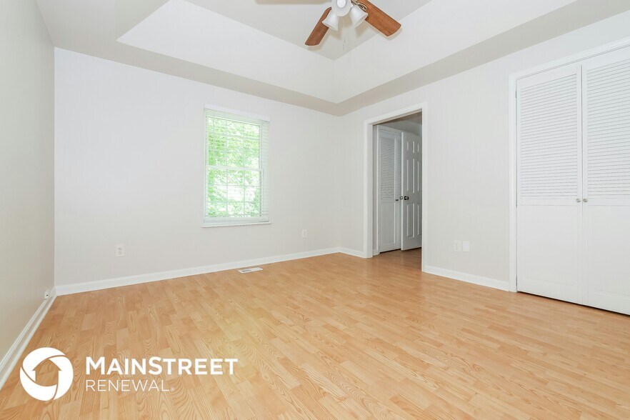 Building Photo - 5918 NW 66th Terrace