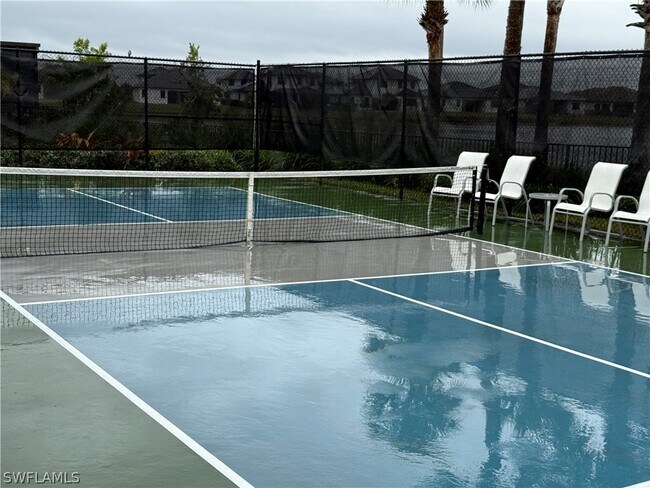 Building Photo - 5483 Cameron Dr