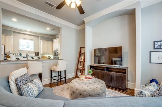 Building Photo - 1914 Euclid Ave