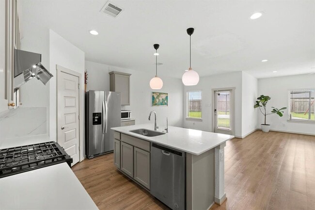 Building Photo - 29627 Ella Larchmont Ct