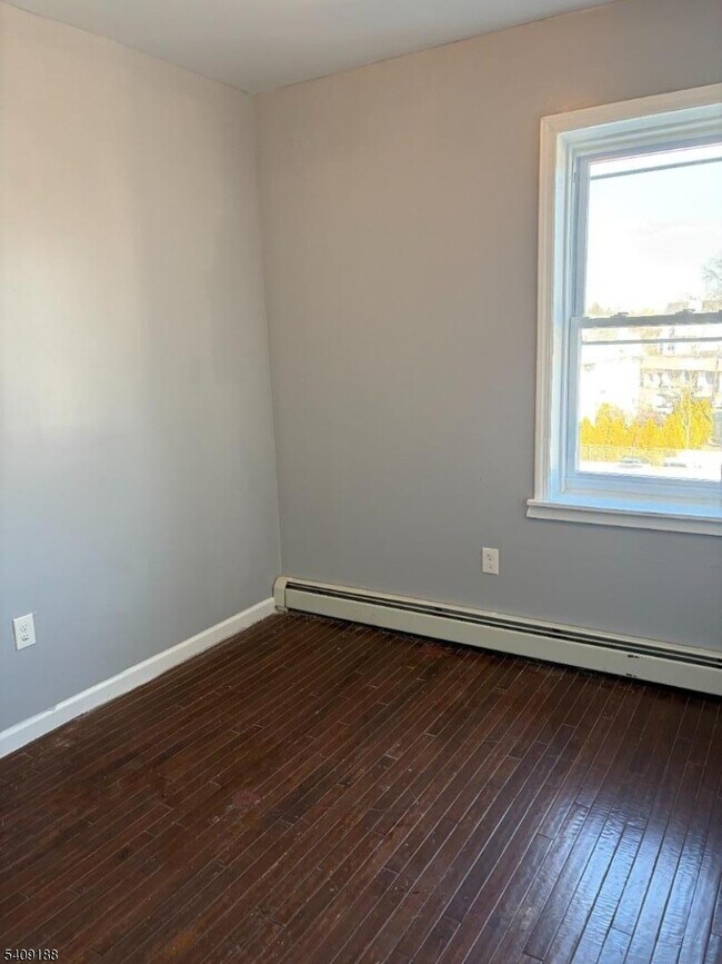 Building Photo - 3 Mass Ct