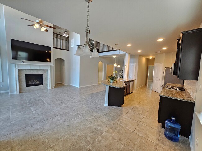 Building Photo - 24258 Via Vitani Dr