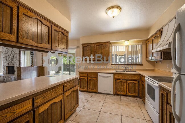 Building Photo - APPLY TODAY!