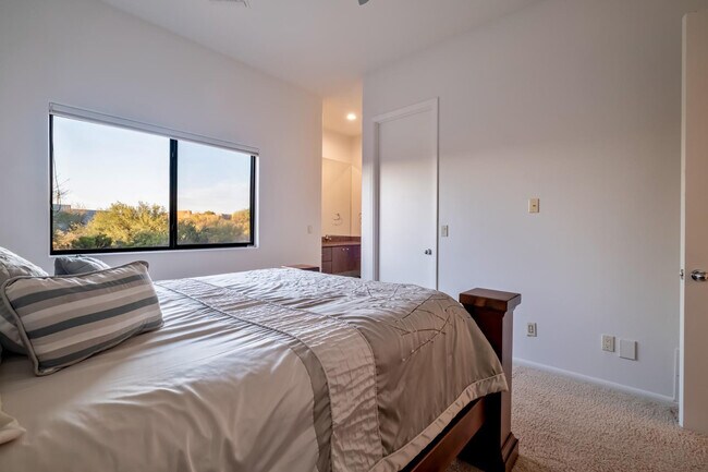 Building Photo - 28743 N 106th Pl