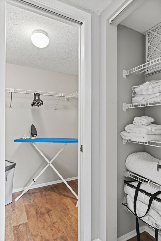 Building Photo - 1054 Lotus Cove Ct