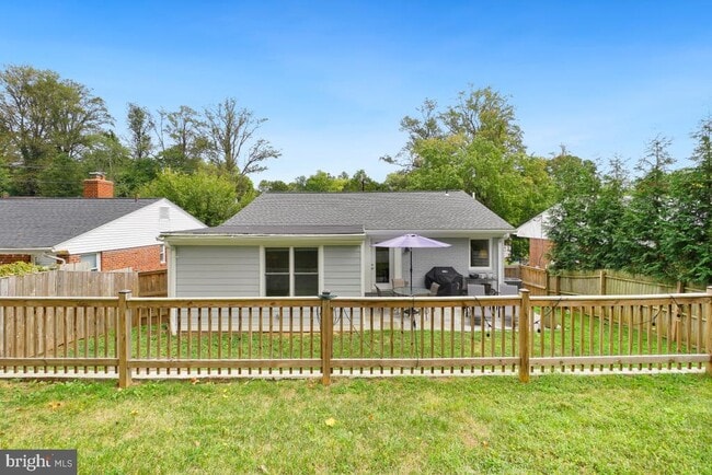 Building Photo - 8706 Sundale Dr