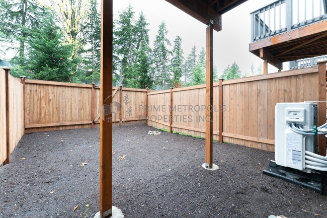 Building Photo - 16111 36th Ave W