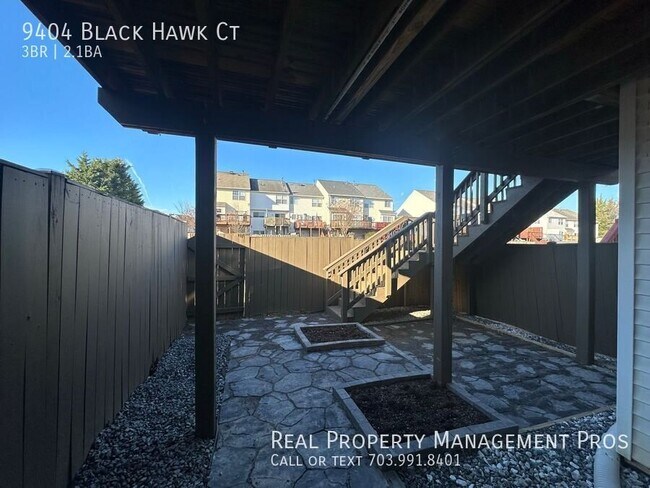 Building Photo - 9404 Black Hawk Ct