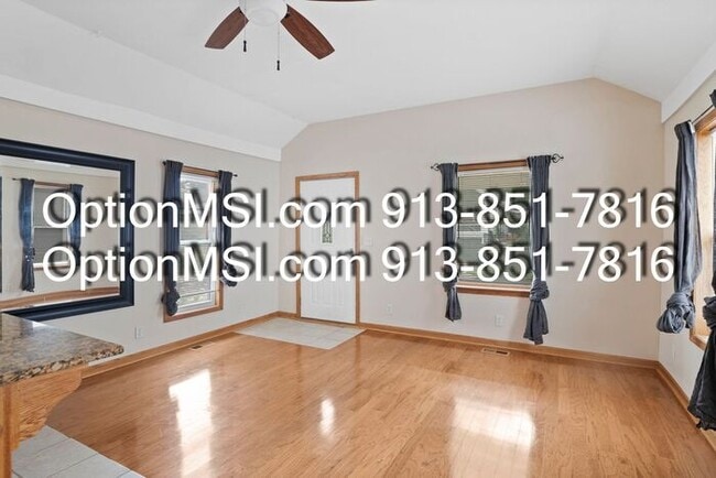 Building Photo - Charming Updated Bungalow in Prime Kansas ...