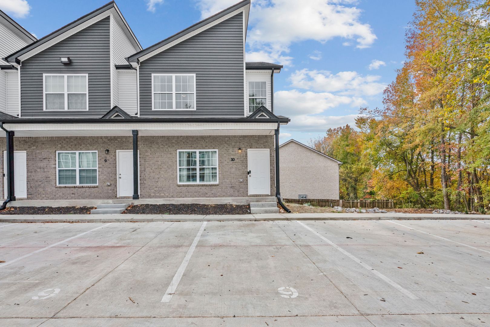 Building Photo - 156 Excell Rd