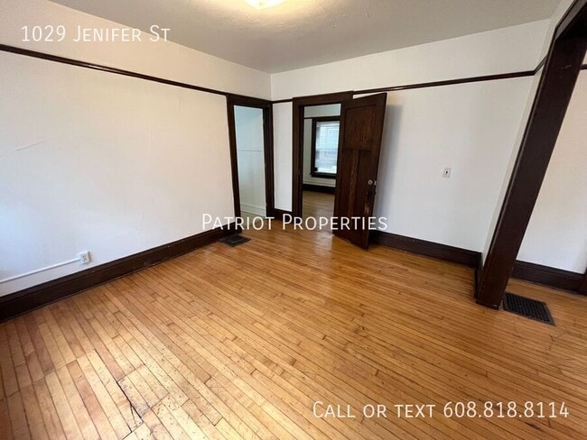 Building Photo - 1029 Jenifer St