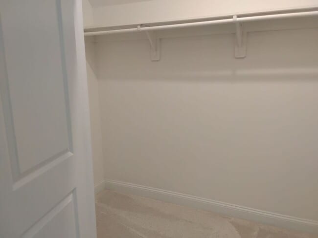 Building Photo - 4 Bedroom home in Beaufort