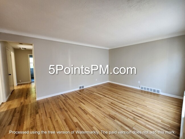 Building Photo - 5178 Homewood Ave