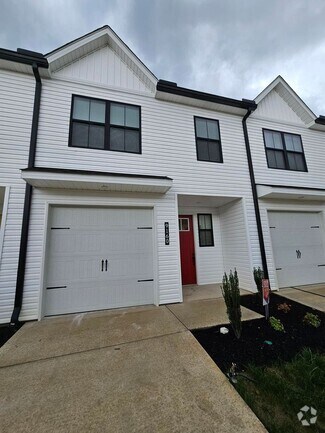 Building Photo - The Lily at Chapman Trace + !!!First days ...
