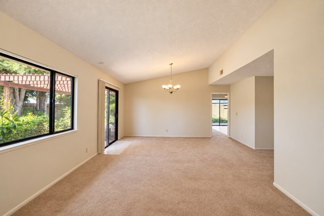 Building Photo - 160 Galaxy Way