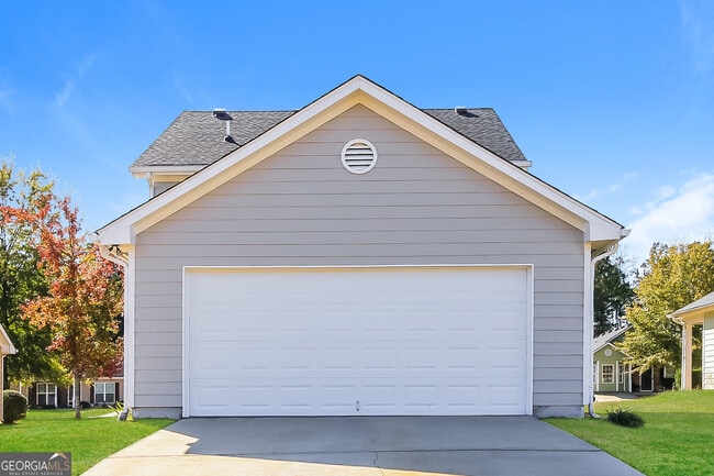 Building Photo - 6307 Avery St SW