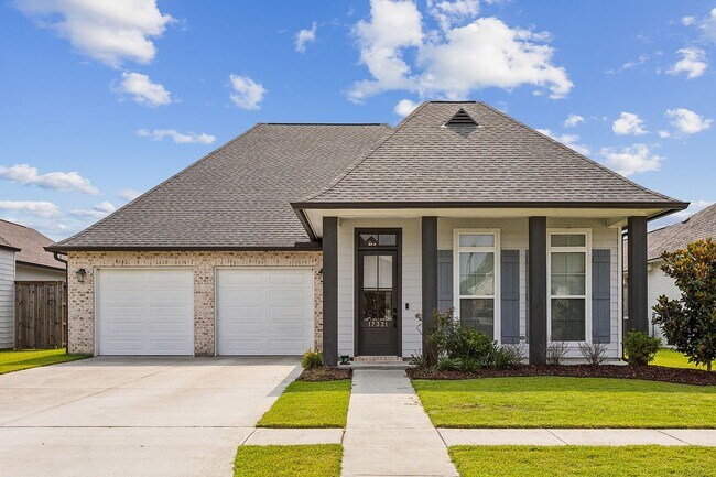 Building Photo - THE MEADOWS AT OAK GROVE - 4 Bedroom house with Community Pool