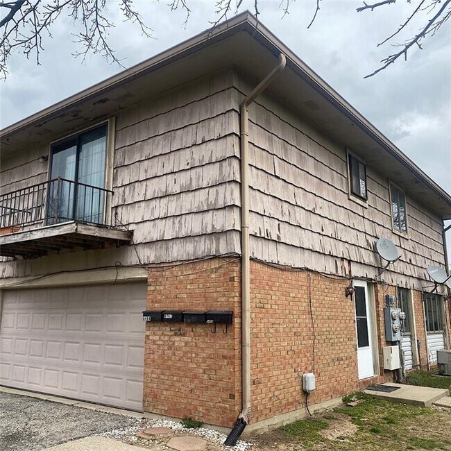 Building Photo - 6458 Lupine Terrace