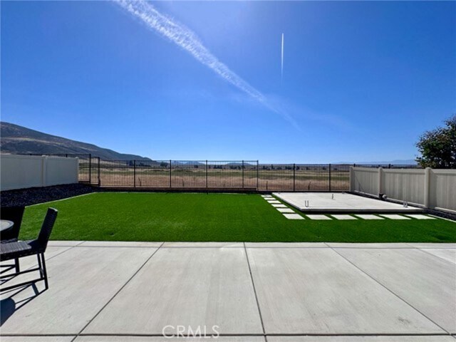 Building Photo - 36224 Owens Dr