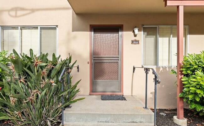 Building Photo - 3802 Shafter Ave