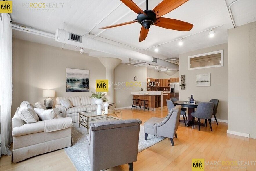 Building Photo - 96 South St