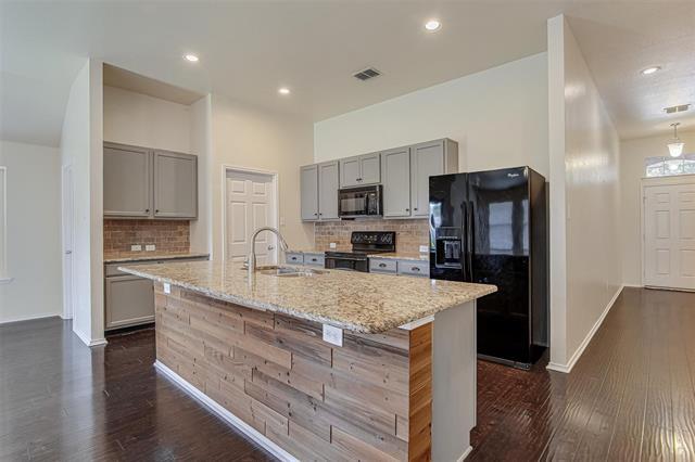 Building Photo - 931 Hunter Ln