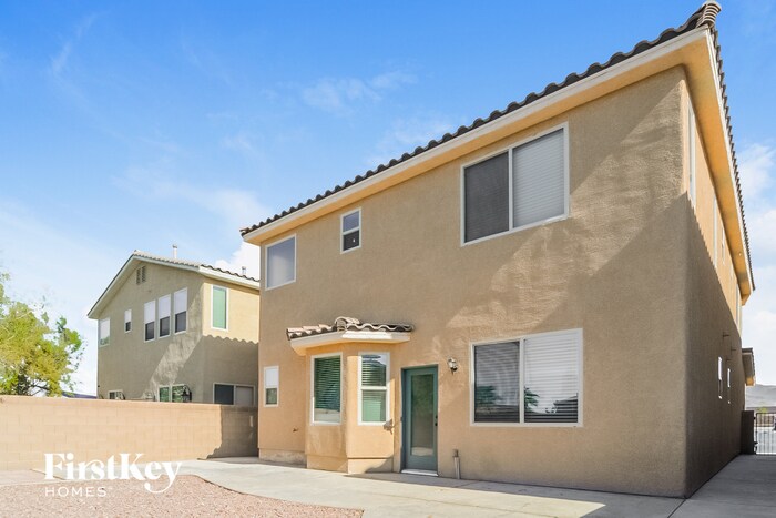 Building Photo - 708 Arden Valley Ave