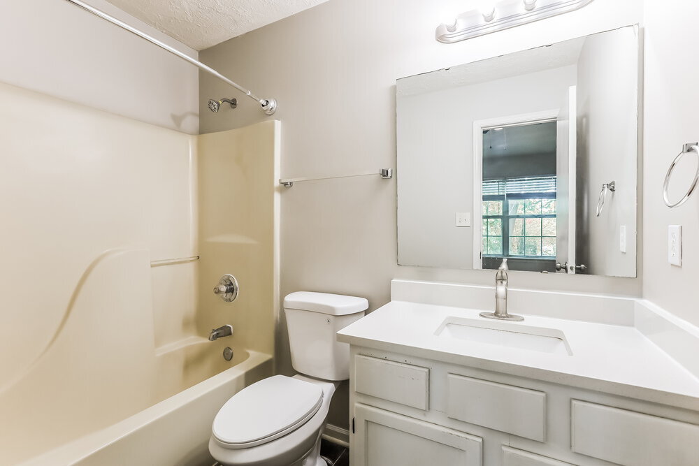 Building Photo - 5223 Pin Oak Dr