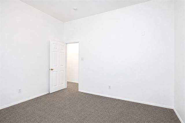 Building Photo - 10057 Wyndbrook Dr