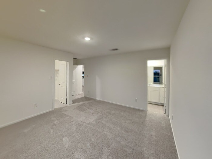 Building Photo - 421 Texas Pecan Dr